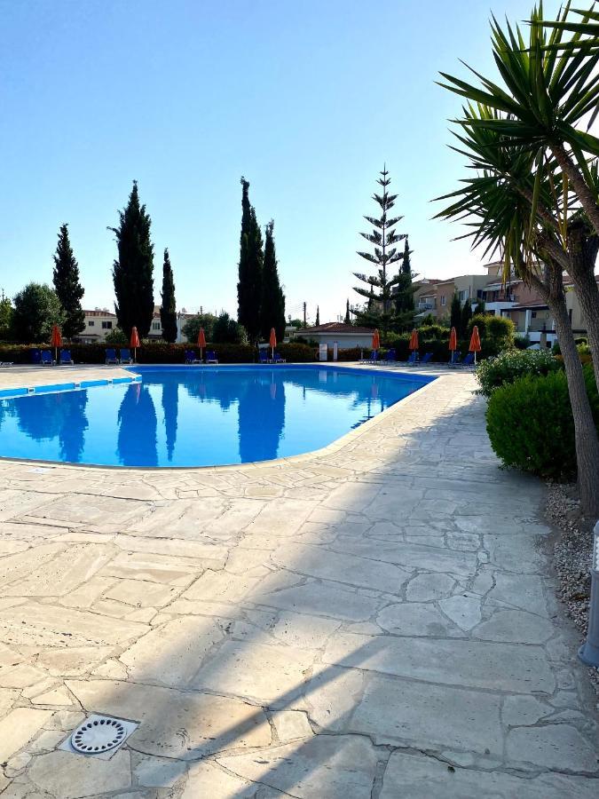Owls Nest Townhouse Villa Paphos Exterior foto